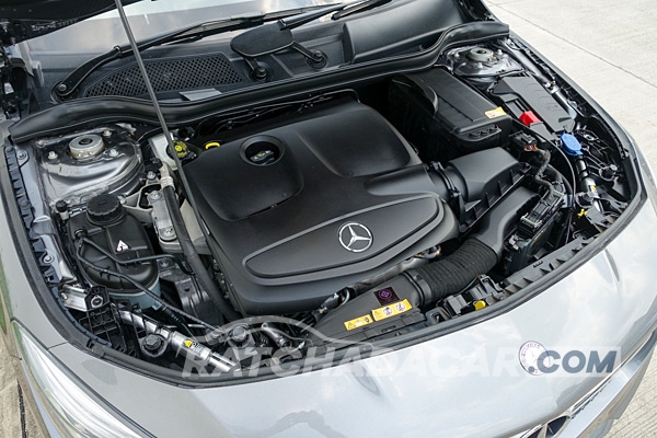 2017 Mercedes-Benz CLA250 AMG 2.0 Dynamic Sedan AT